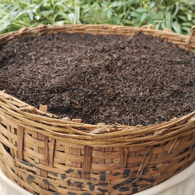 老茶批发 九年六堡茶500g广西梧州陈年黑茶熟茶批发
