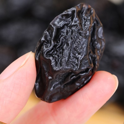 新疆西梅干无加蔗糖无添加低脂孕妇零食西梅年货特产非特级乌梅子