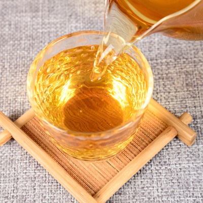 批发云南大树茶 凤庆滇红 茶叶 凤庆红茶一芽一叶曲条 功夫红茶