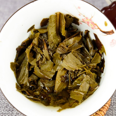 批发 普洱茶 百年古树 生茶饼 357g生饼 黄金叶 普洱茶饼 生茶
