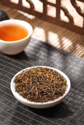 武夷山红茶金骏眉高档茶叶礼品礼盒装网红直播带货岩茶叶